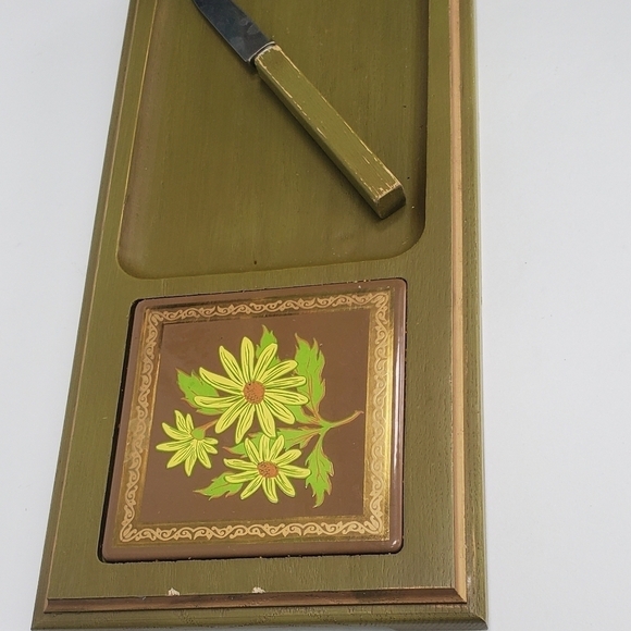 Vintage 1960s Avocado Green Cheese Board - Picture 1 of 4
